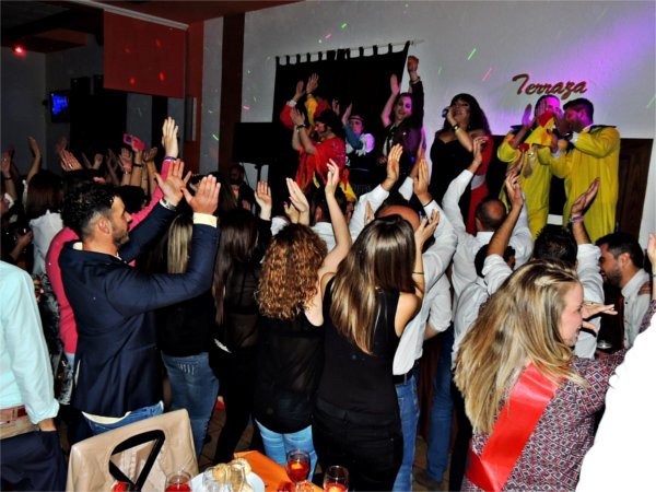 Actividad y cena en Mojácar