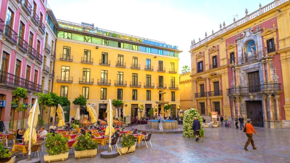 el casco antiguo de malaga para celebrar una despedida de soltera