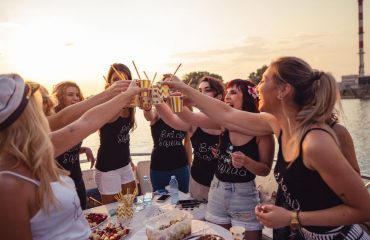 Cuándo debo empezar a planificar una despedida de soltera en Málaga