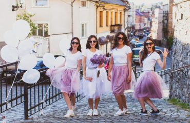 ¿Quién debe pagar en la despedida de soltera?