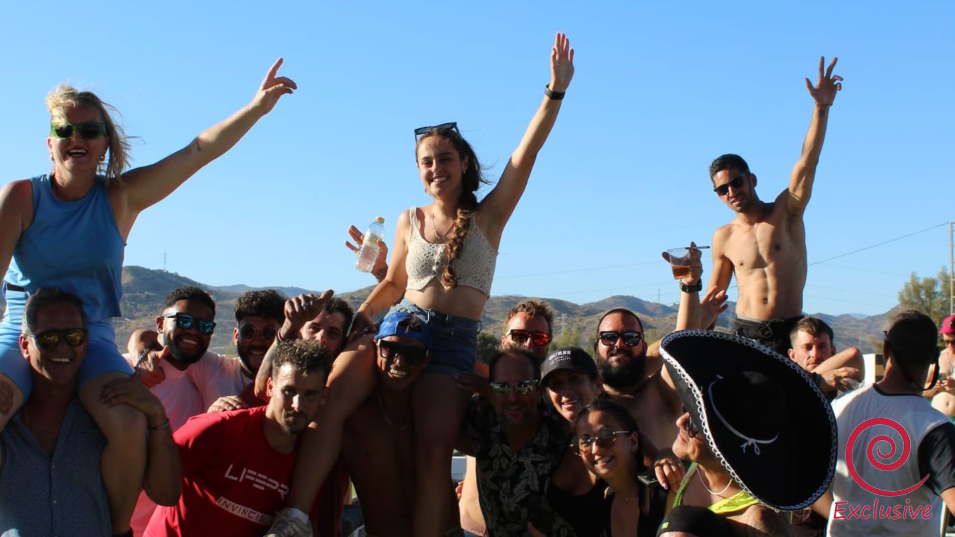 Fiesta de grupos de despedidas de soltero