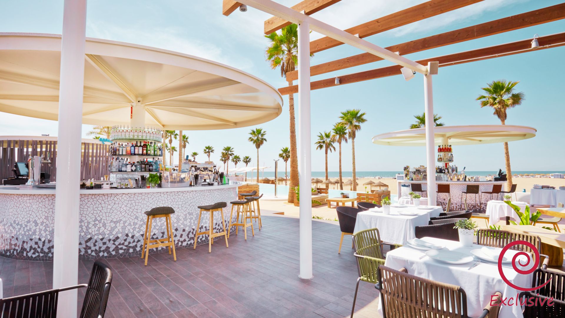 Beach Clubs para despedidas de soltero refrescantes en Málaga