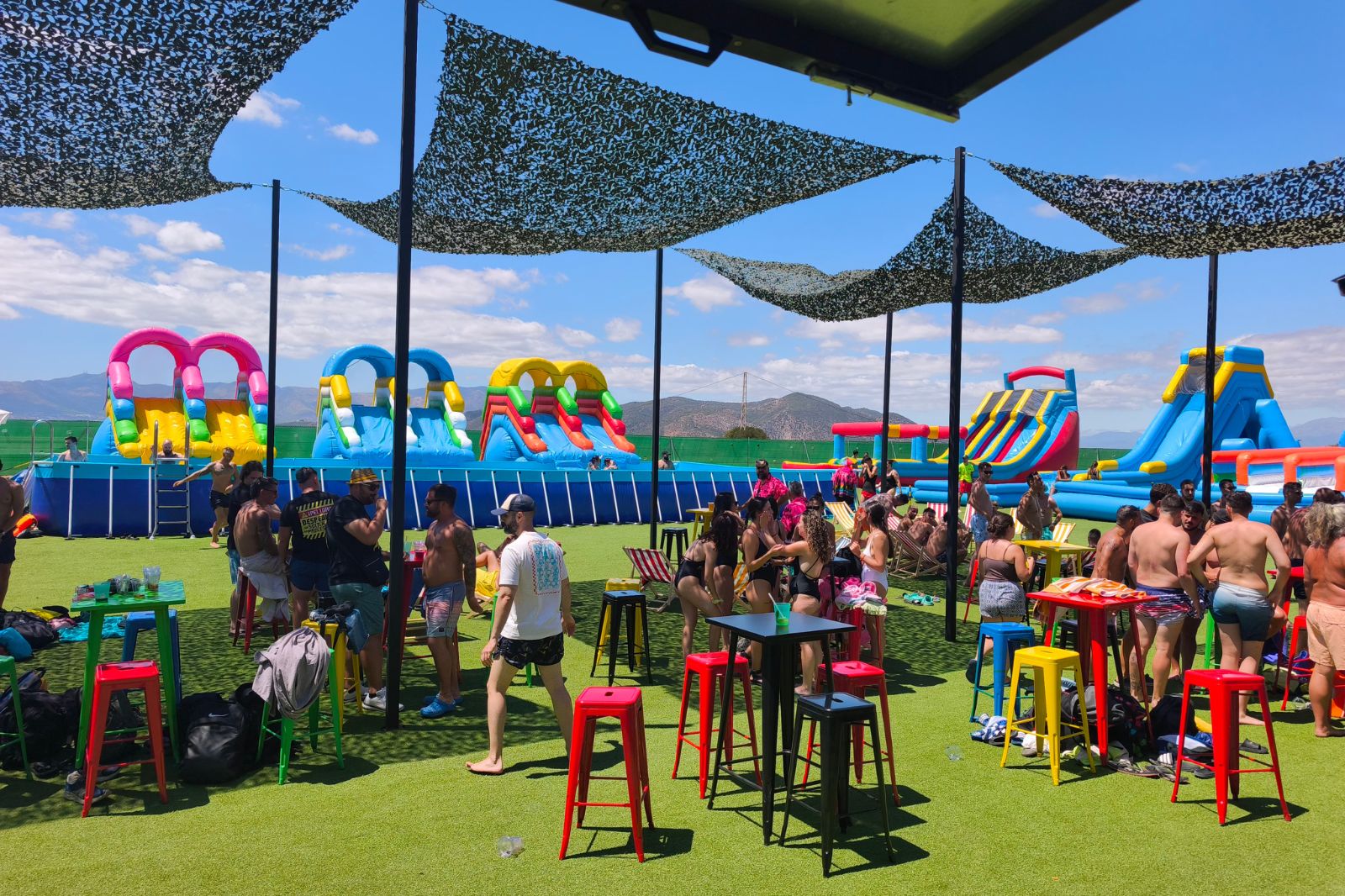 POOL PARTY EN MALAGA CON DESPEDIDAS EXCLUSIVE